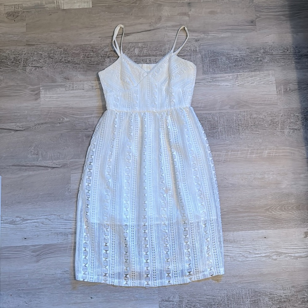 Ali & Jay White Dress Size Small